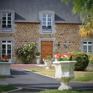 Chez Céline Sens-de-Bretagne